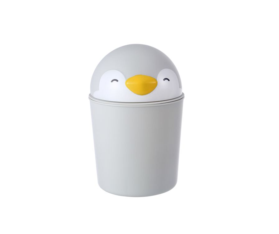 Mini Family Sports Desktop Trash Can(Pen Pen)